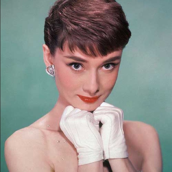 Meet your Posher, Natalie - Picture 2 of 13